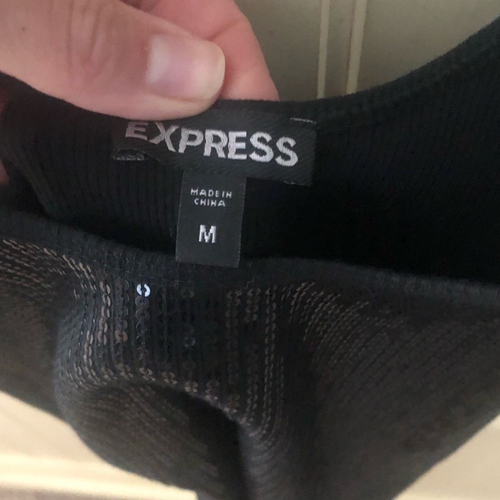 EXPRESS sequin tank. - Picture 2 of 3